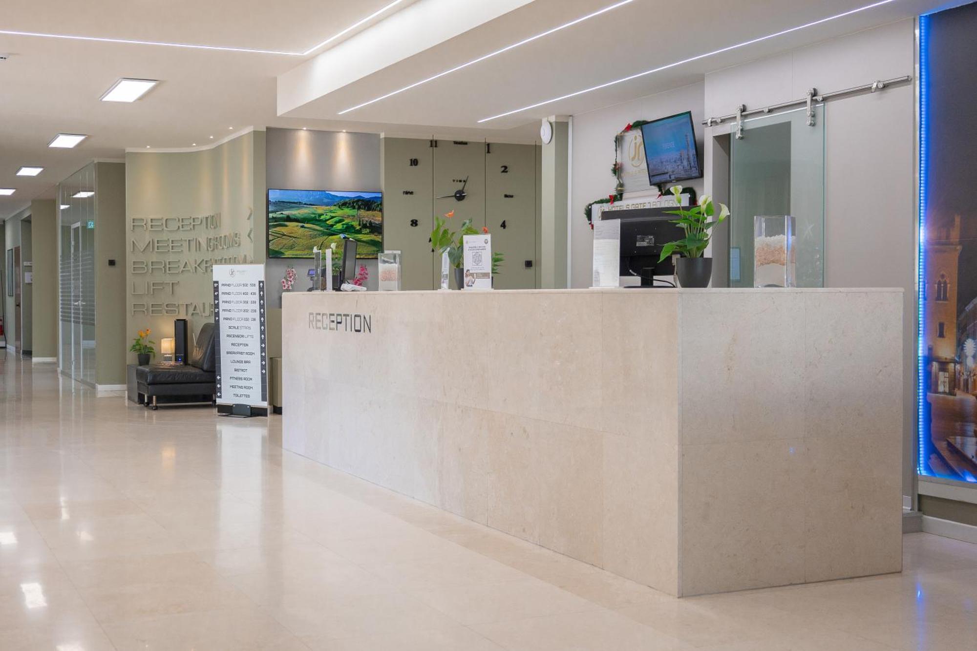 Jr Hotels Gate 7 Bologna Calderara di Reno Exterior photo